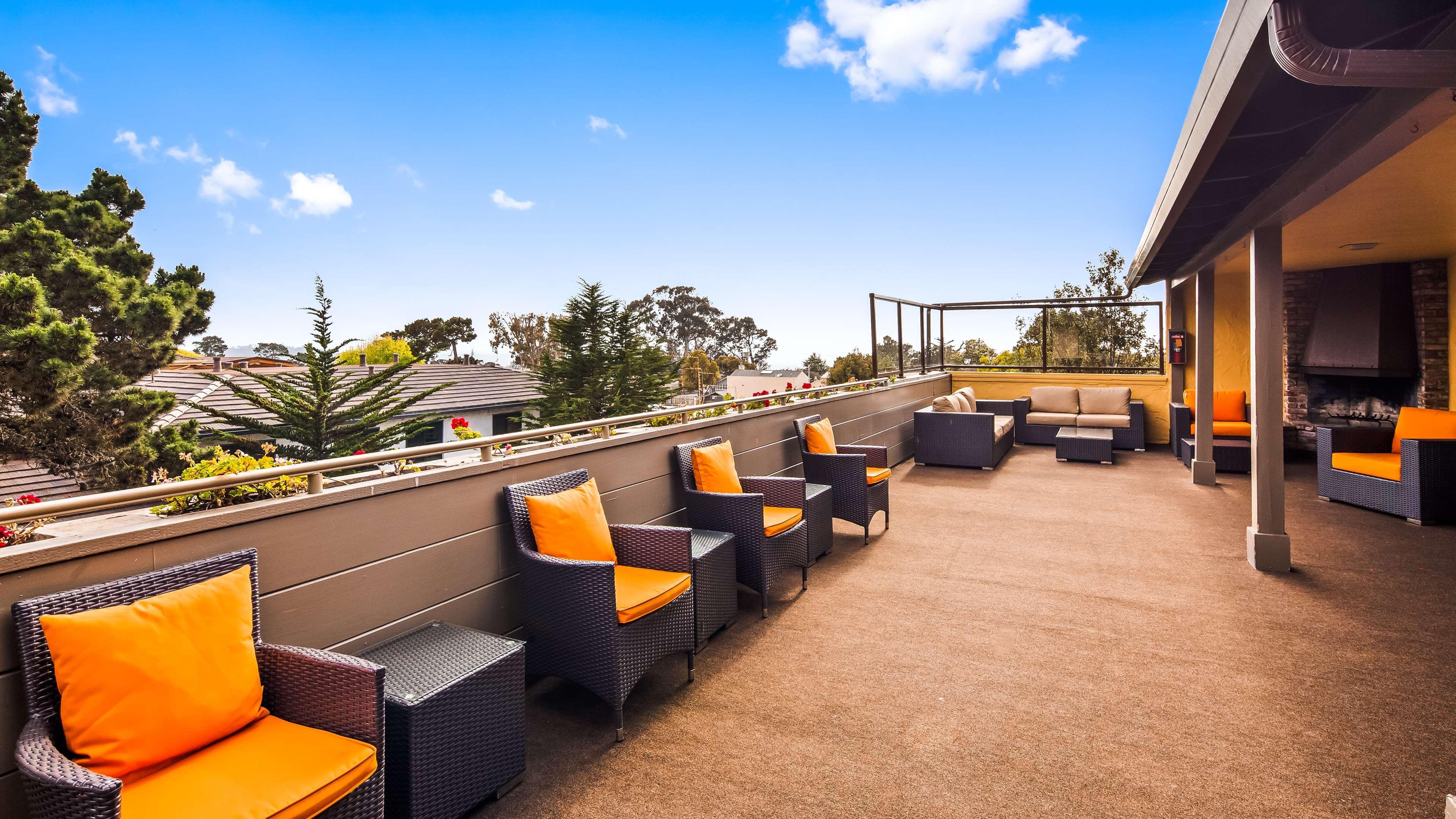 Best Western Carmel'S Town House Lodge Extérieur photo
