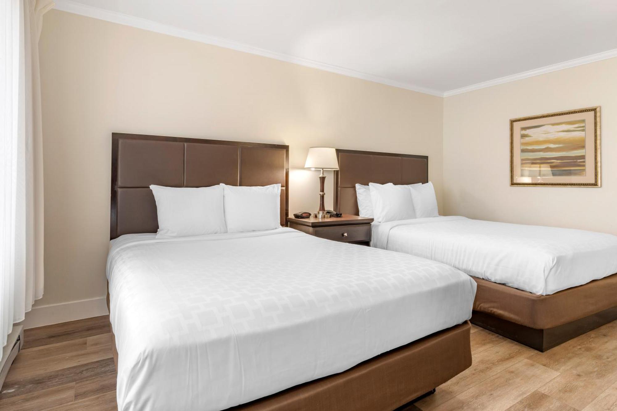 Best Western Carmel'S Town House Lodge Extérieur photo